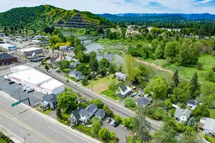236 SE Stephens St, Roseburg, OR 97470 - Photo 47