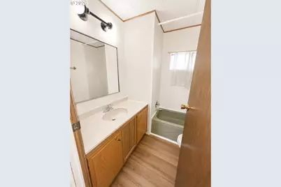 2902 E 2nd St #19, Newberg, OR 97132 - Photo 9