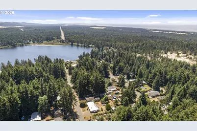 89298 Sutton Lake Dr, Florence, OR 97439 - Photo 29