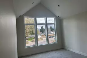 1694 16th St, West Linn, OR 97068 - Photo 17