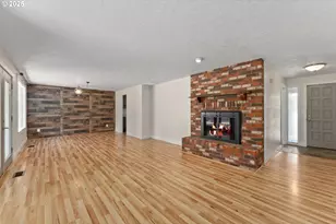 272 Rivershore Dr, Roseburg, OR 97470 - Photo 5
