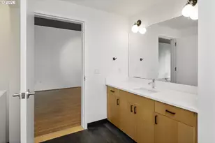 408 NW 12th Ave, Portland, OR 97209 - Photo 21