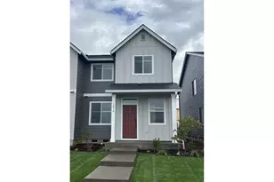 1074 Drake Ln, Woodburn, OR 97071 - Photo 1