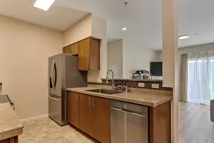 10664 NE Holly St, Hillsboro, OR 97006 - Photo 9