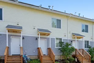 10831 E Burnside St, Portland, OR 97216 - Photo 31