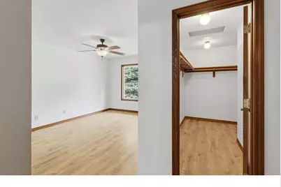 2055 SE Oak Crest Dr, Hillsboro, OR 97123 - Photo 15