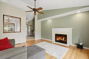 2055 SE Oak Crest Dr, Hillsboro, OR 97123 - Photo 5