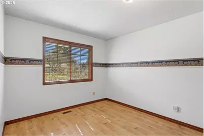2055 SE Oak Crest Dr, Hillsboro, OR 97123 - Photo 23