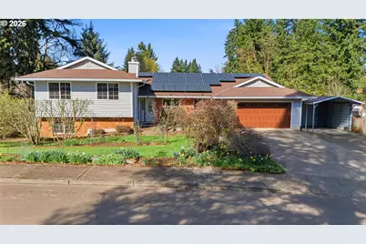2055 SE Oak Crest Dr, Hillsboro, OR 97123 - Photo 1
