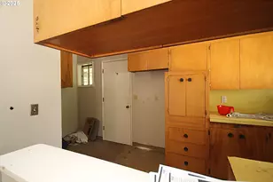 442 NW 4th Ave, Canby, OR 97013 - Photo 27