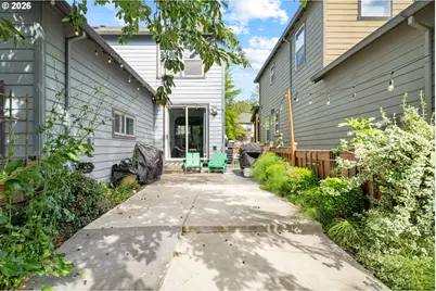 9231 N Haven Ave, Portland, OR 97203 - Photo 13
