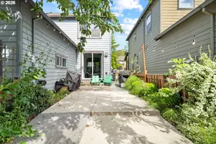 9231 N Haven Ave, Portland, OR 97203 - Photo 13