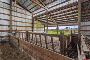 78098 Erickson Dike Rd, Clatskanie, OR 97016 - Photo 37