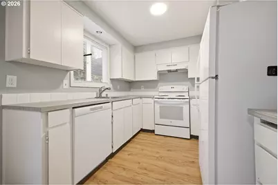 627 SE 132nd Ave, Vancouver, WA 98683 - Photo 9