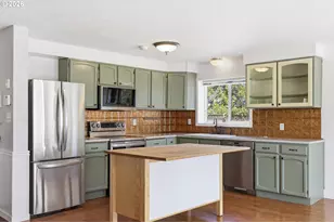 28821 Royal Ave, Eugene, OR 97402 - Photo 19