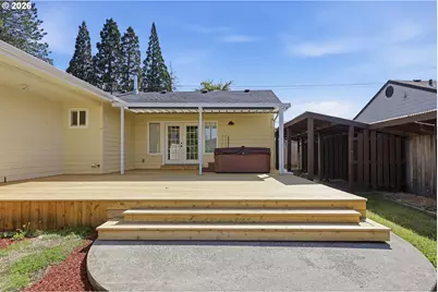 28821 Royal Ave, Eugene, OR 97402 - Photo 15