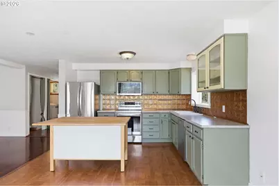 28821 Royal Ave, Eugene, OR 97402 - Photo 23