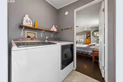 1428 NW 8th St, McMinnville, OR 97128 - Photo 13