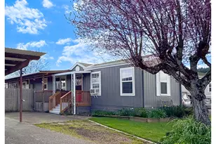 1428 NW 8th St, McMinnville, OR 97128 - Photo 5