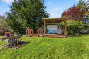 735 N 8th St, Lakeside, OR 97449 - Photo 35