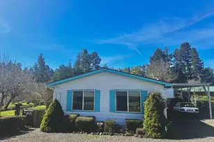 735 N 8th St, Lakeside, OR 97449 - Photo 1