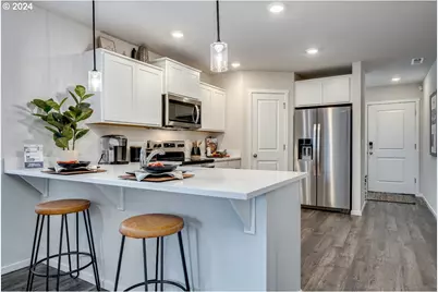 10625 NE 121st Ave, Vancouver, WA 98662 - Photo 7