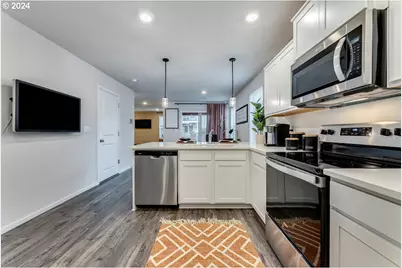 10625 NE 121st Ave, Vancouver, WA 98662 - Photo 5