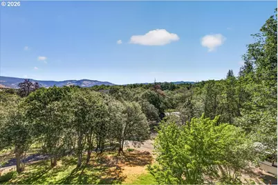 7130 Highway 66, Ashland, OR 97520 - Photo 11