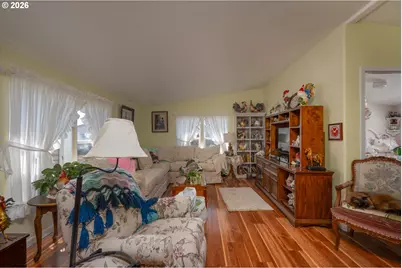 1000 S McKern Ct #82, Newberg, OR 97132 - Photo 17