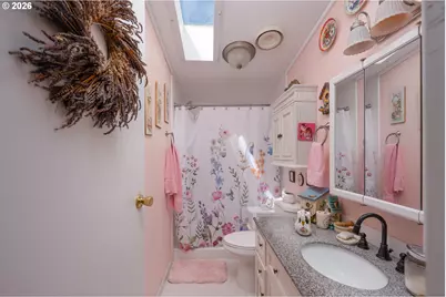 1000 S McKern Ct #82, Newberg, OR 97132 - Photo 21