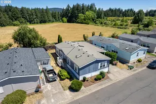 1000 S McKern Ct, Newberg, OR 97132 - Photo 5