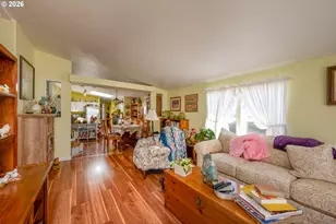 1000 S McKern Ct, Newberg, OR 97132 - Photo 15