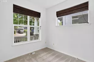 1026 SE Roundelay St, Hillsboro, OR 97123 - Photo 7