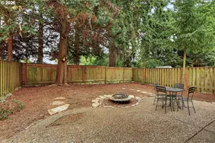 1026 SE Roundelay St, Hillsboro, OR 97123 - Photo 37