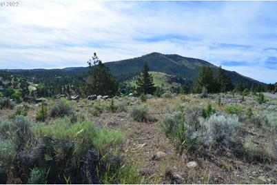 216 Elkview Dr, Canyon City, OR 97820 - Photo 1