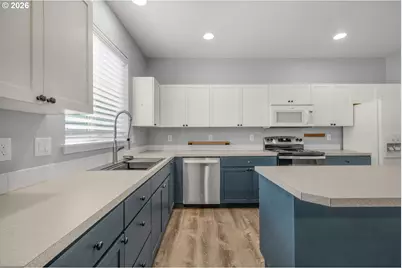 5726 NE 48th St, Vancouver, WA 98661 - Photo 13
