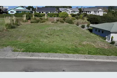 96503 Ridgeway St, Brookings, OR 97415 - Photo 7