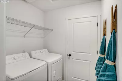 561 Spring Blvd, Woodburn, OR 97071 - Photo 23