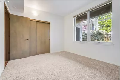 205 S Montgomery St #B204, Portland, OR 97201 - Photo 17
