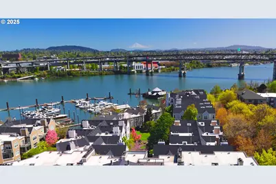 205 S Montgomery St #B204, Portland, OR 97201 - Photo 1