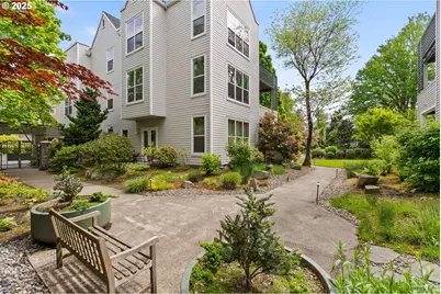 205 S Montgomery St #B204, Portland, OR 97201 - Photo 21