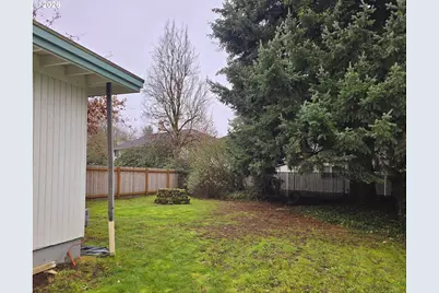 154 Norman Ave, Eugene, OR 97404 - Photo 21