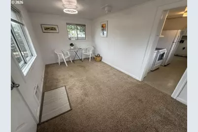 1992 18th St, Florence, OR 97439 - Photo 13