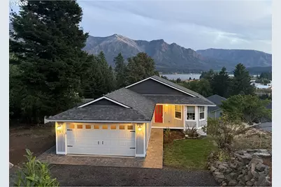 438 NW Roselawn St, Stevenson, WA 98648 - Photo 3