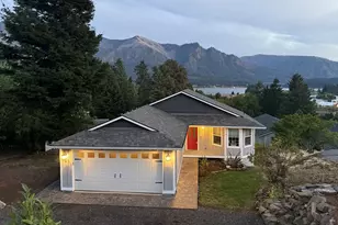 438 NW Roselawn St, Stevenson, WA 98648 - Photo 3