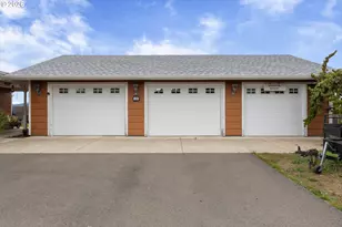385 Church Rd, Sutherlin, OR 97479 - Photo 29