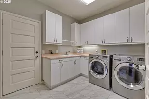 15884 SW Dozier Way, Tigard, OR 97224 - Photo 39