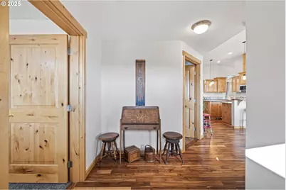 24674 Bolton Hill Rd, Veneta, OR 97487 - Photo 11