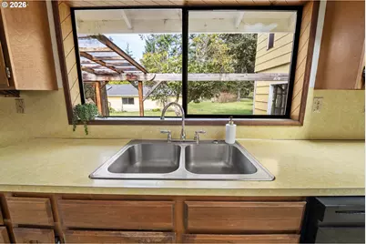 40645 Old Highway 30, Astoria, OR 97103 - Photo 11