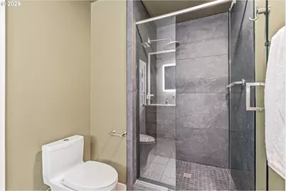 1222 Lincoln St, Hood River, OR 97031 - Photo 21